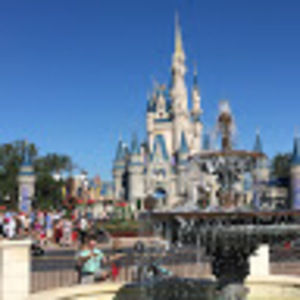 Meet your Posher, Leanna